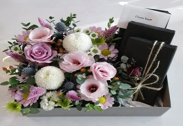 Flower box wisuda Flower box wisuda