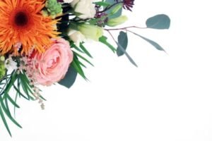 Cara Memilih Hand Buket Mawar Berdasarkan Warnanya