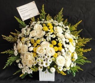 Table bouquet florist indonesia 03